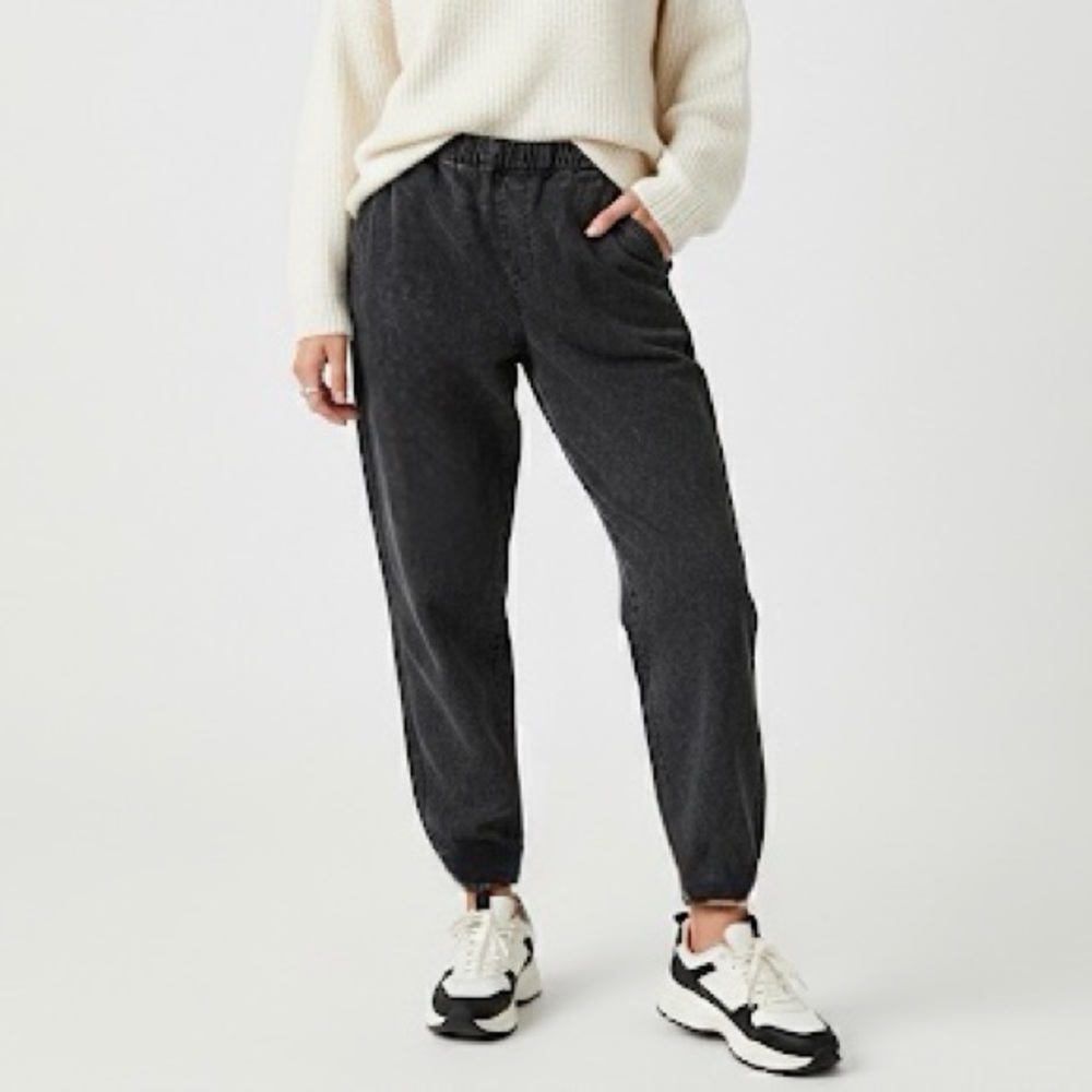 YFB Young Fabulous Broke Black Gray Mineral Acid Wash 100% Tencel Jogger Pants M